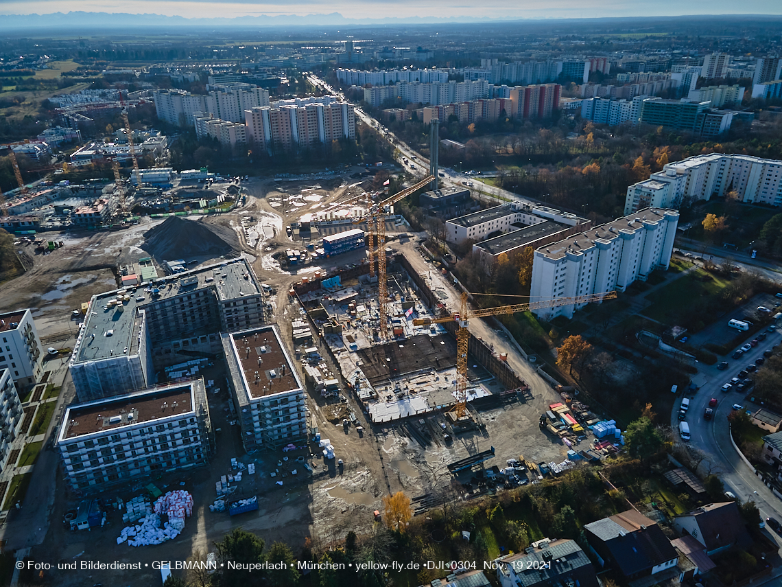 19.11.2021 - Luftbilder von der Baustelle Alexisquartier und Pandion Verde in Neuperlach
